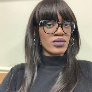 Meet your Posher, Anne-clémence